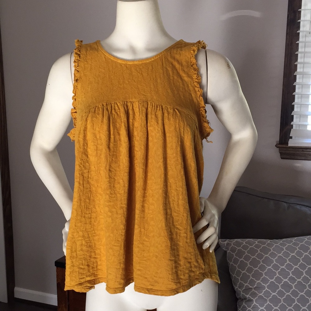 Lucky Brand top